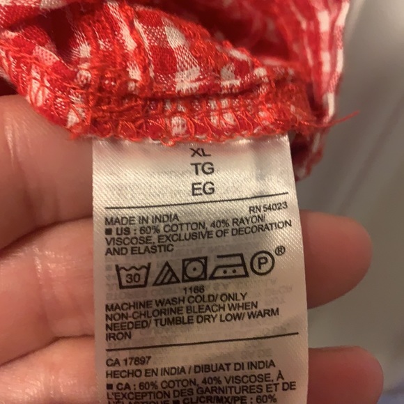 Tank - Picture 5 of 6